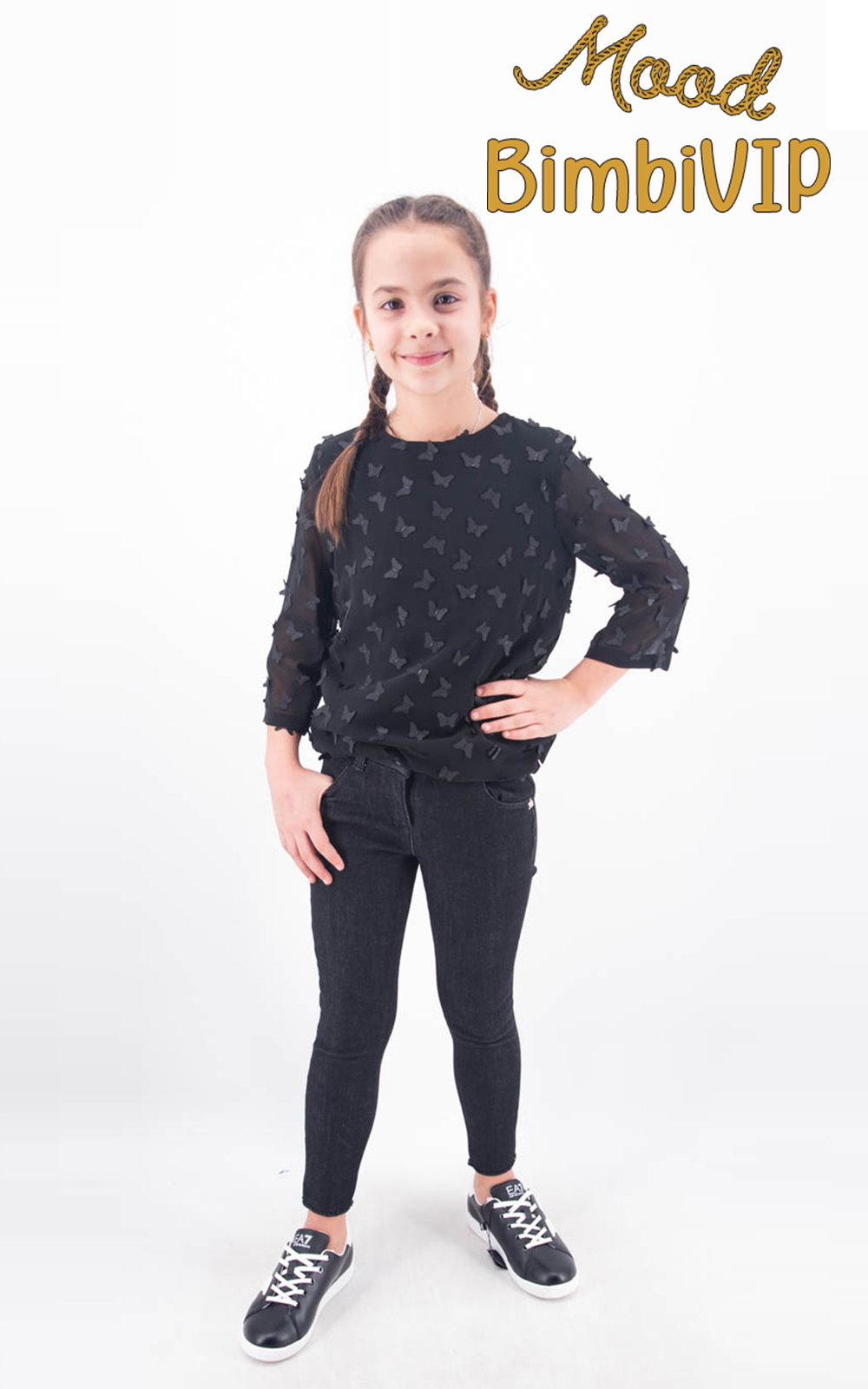 Outfit Miss Grant Microbe Lulu' Armani Casual Look Total Black Farfalle Inverno 2020