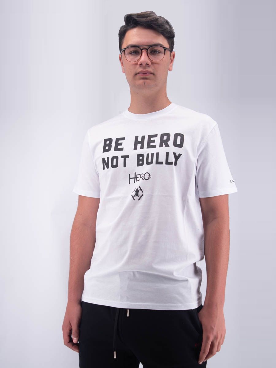 T-SHIRT HERO REGULAR FIT MANICA CORTA STAMPA BULLY RICAMO LEET