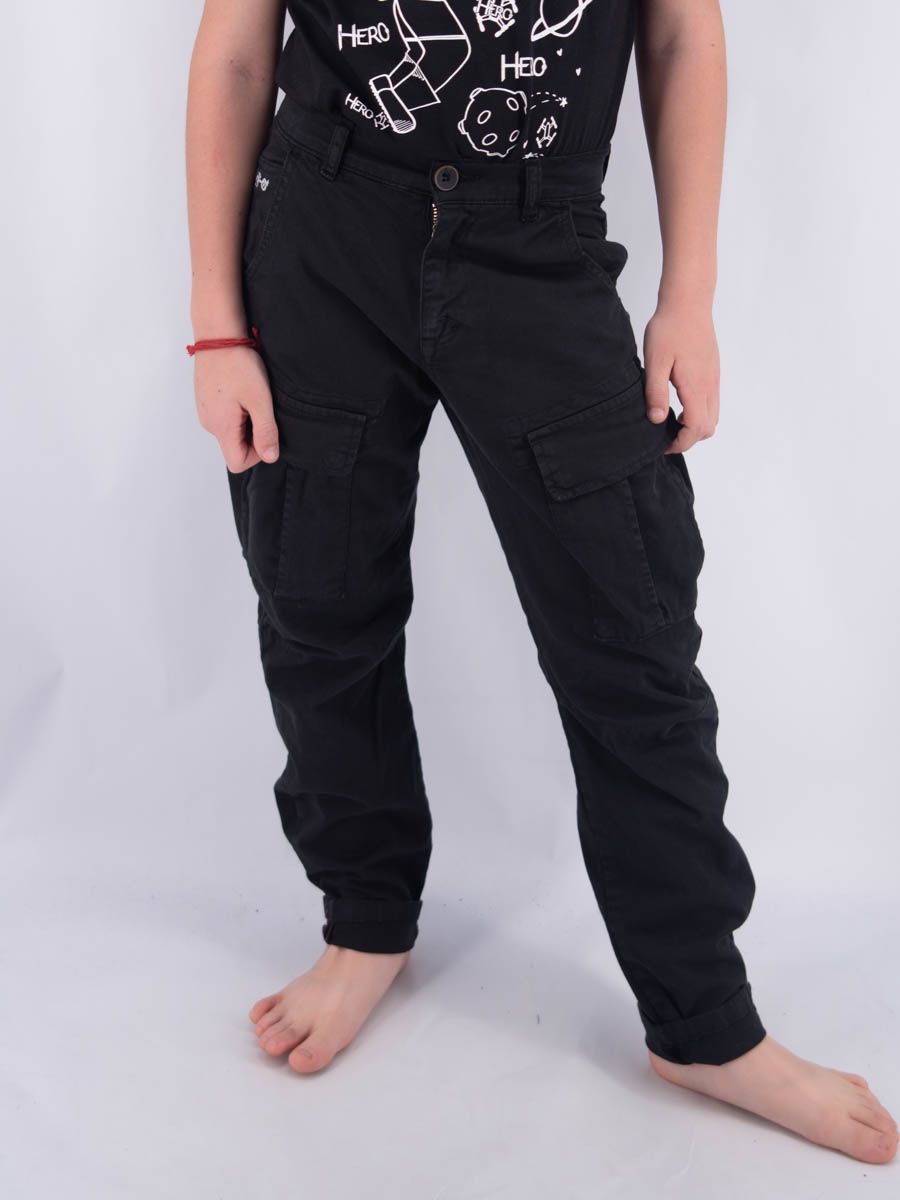 PANTALONE CARGO HERO RICAMO LEET CON APPLICAZIONE TASCA STAMPA YOGA ASTRONAUTA