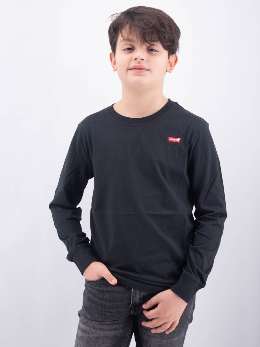T-shirt ricamata