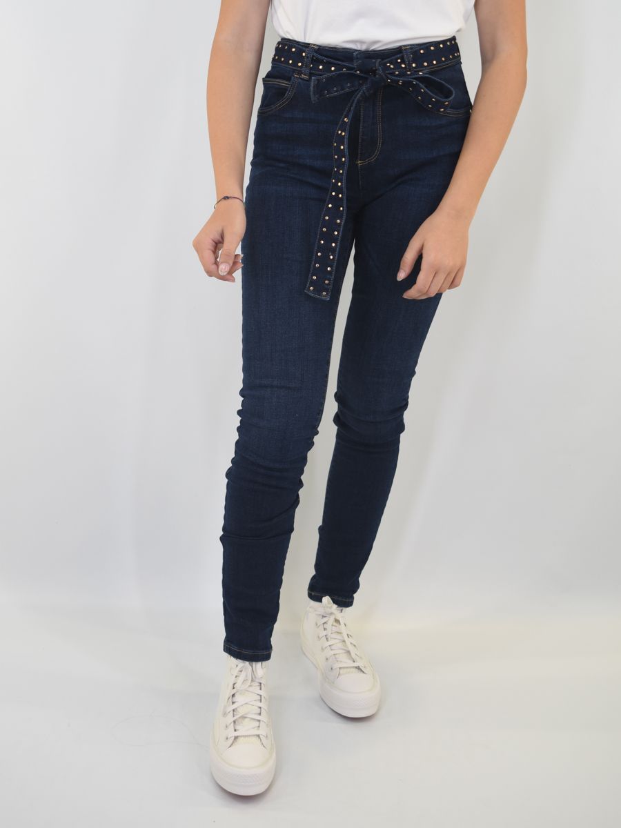 Pantalone   in denim con cintura 