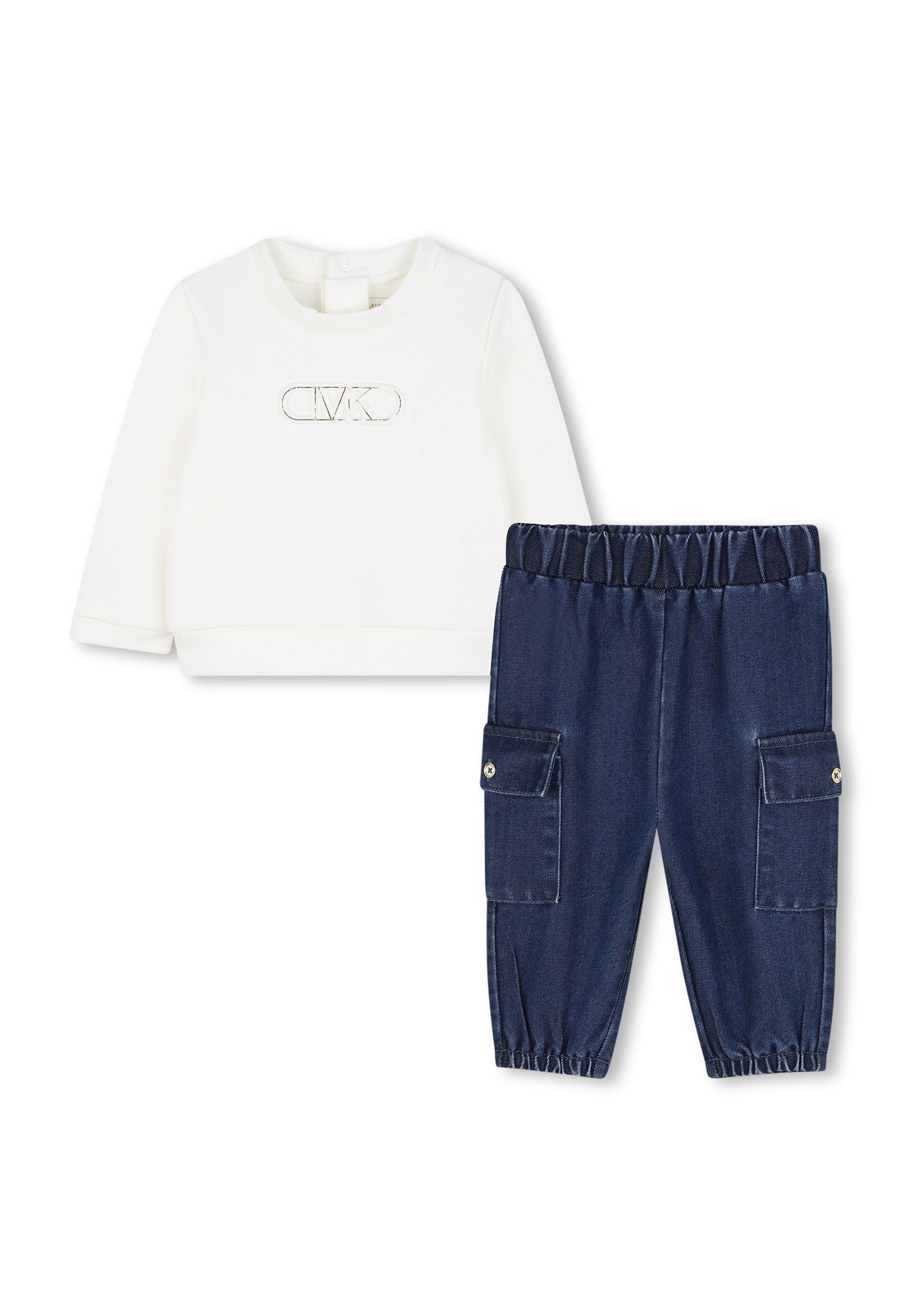 Completo Sportivo Bianco e Blu elegante e confortevole