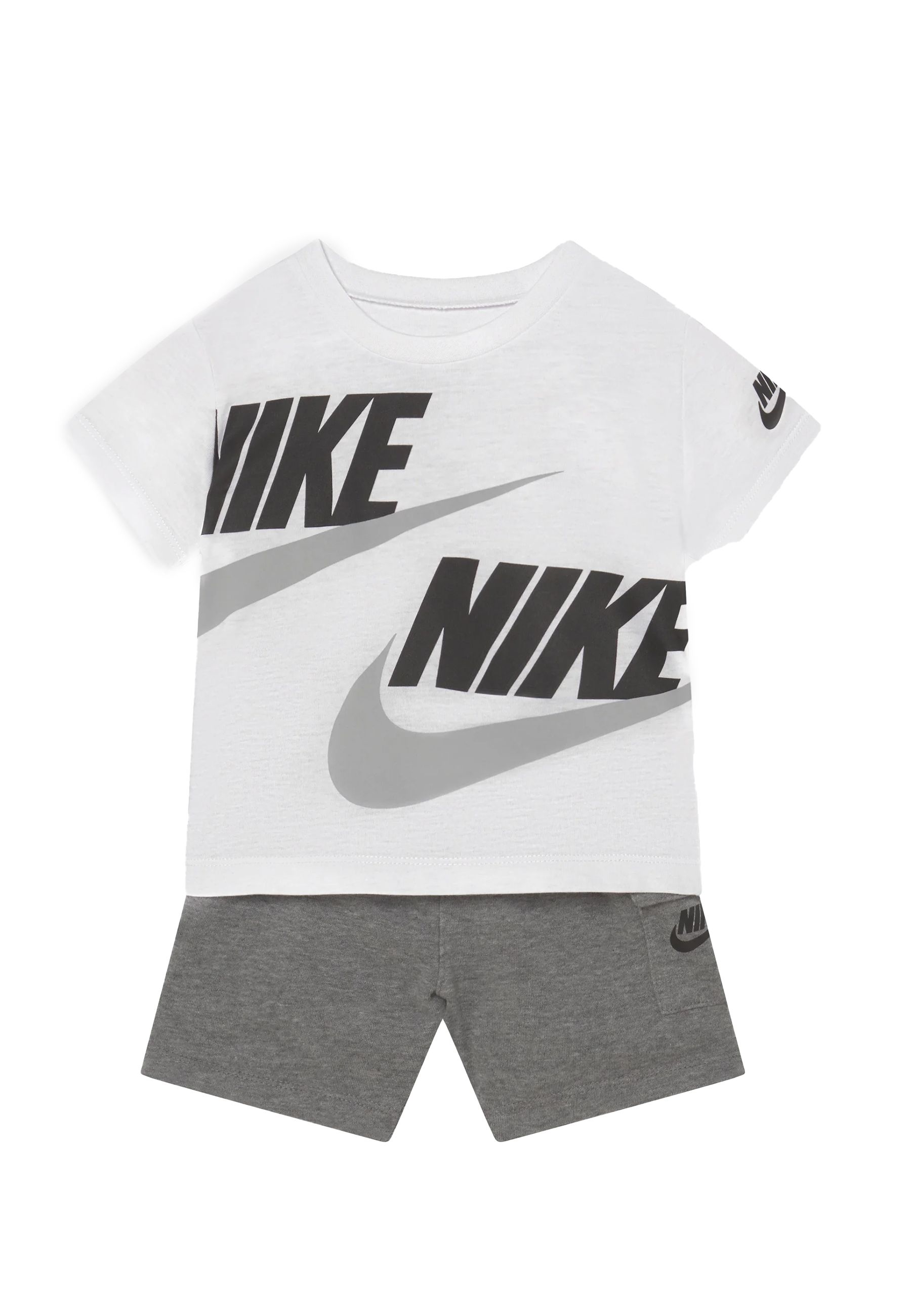 Completo Sportivo set t-shirt  e Bermuda cargo